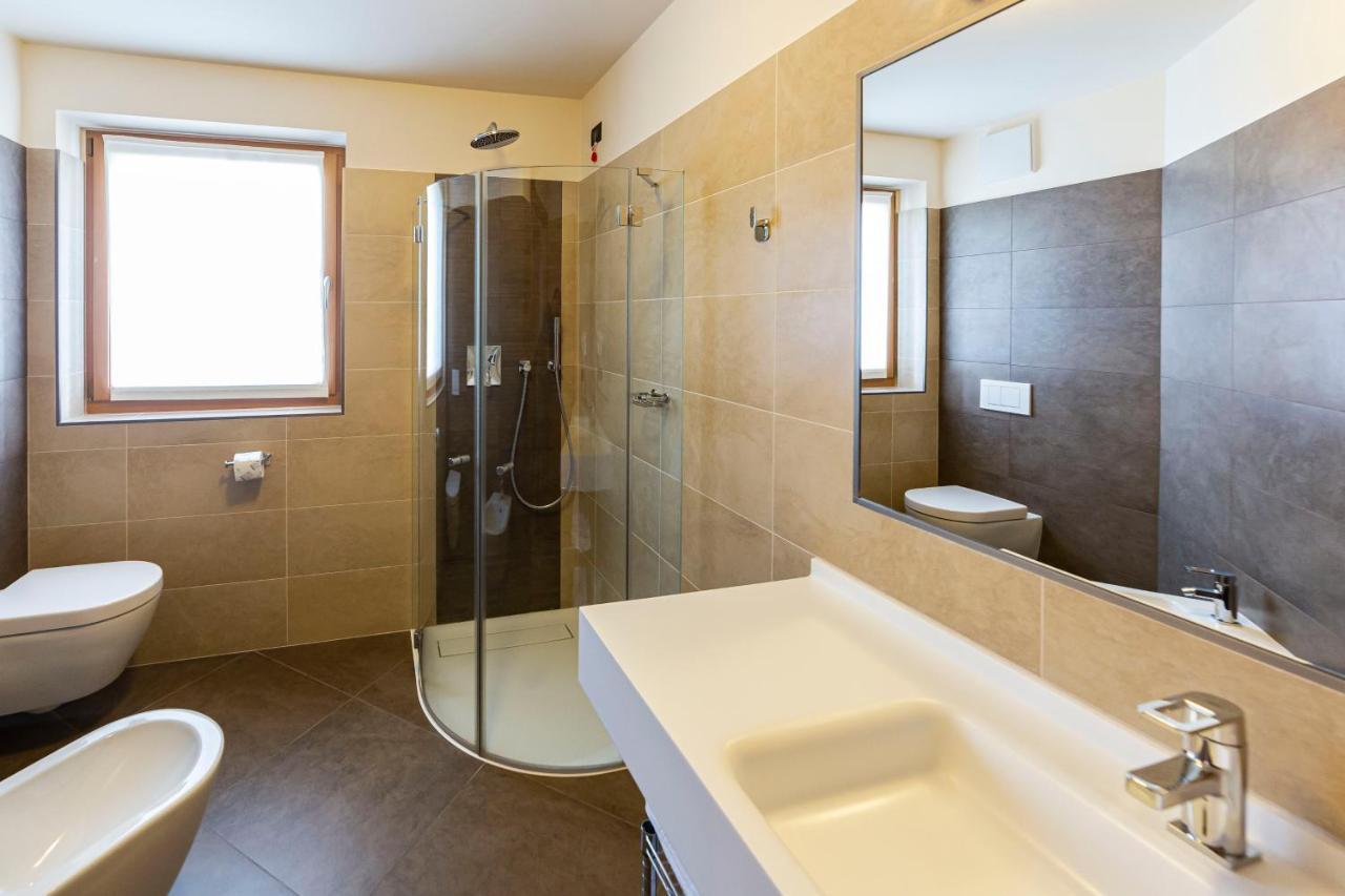 Hotel Garni Paradisi - Wellness & Spa Mezzano Eksteriør bilde