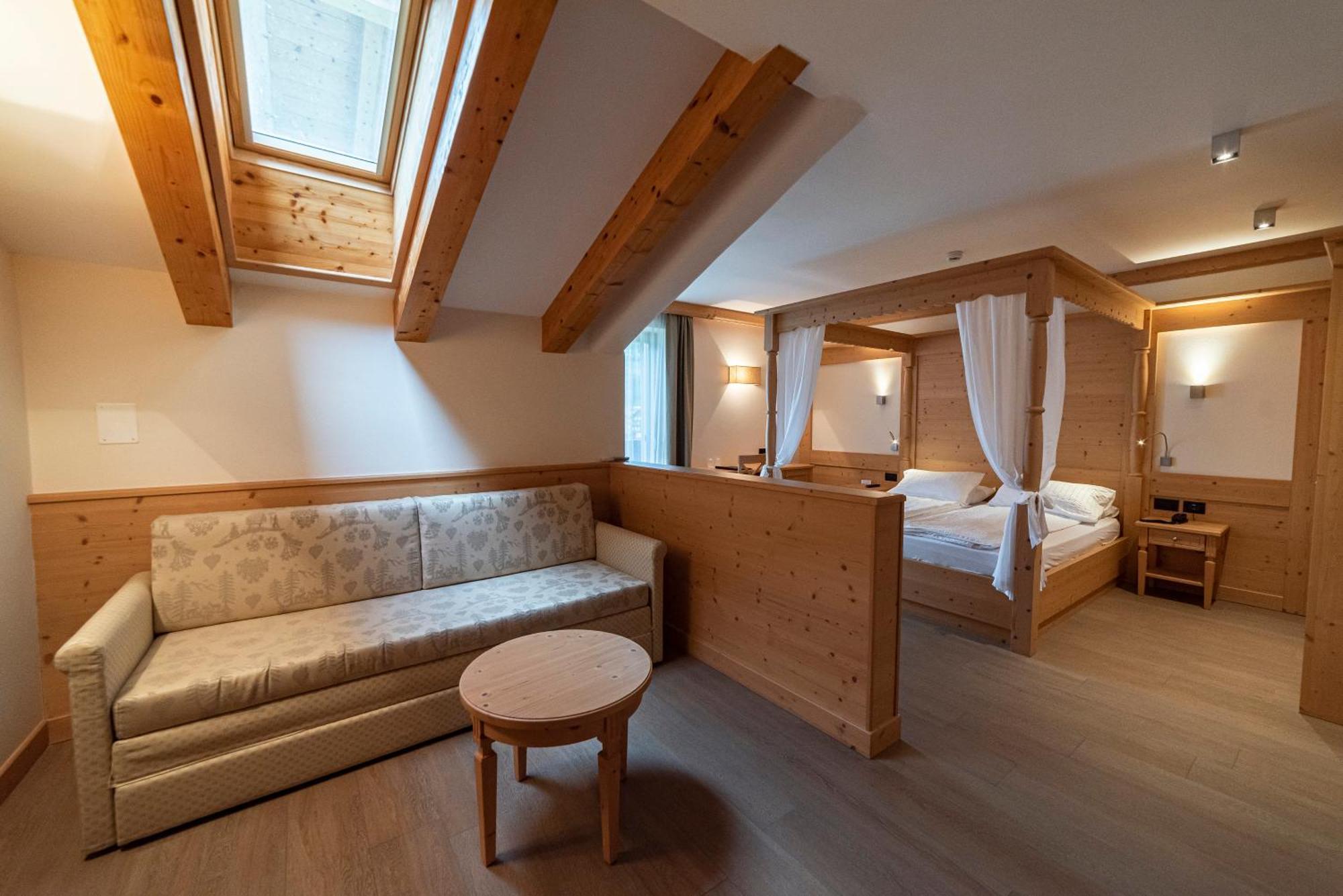 Hotel Garni Paradisi - Wellness & Spa Mezzano Eksteriør bilde