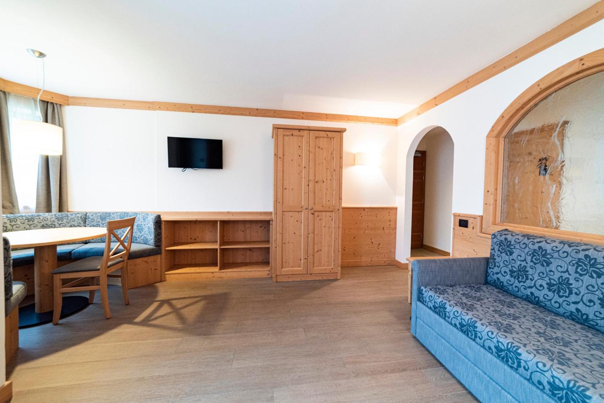 Hotel Garni Paradisi - Wellness & Spa Mezzano Eksteriør bilde