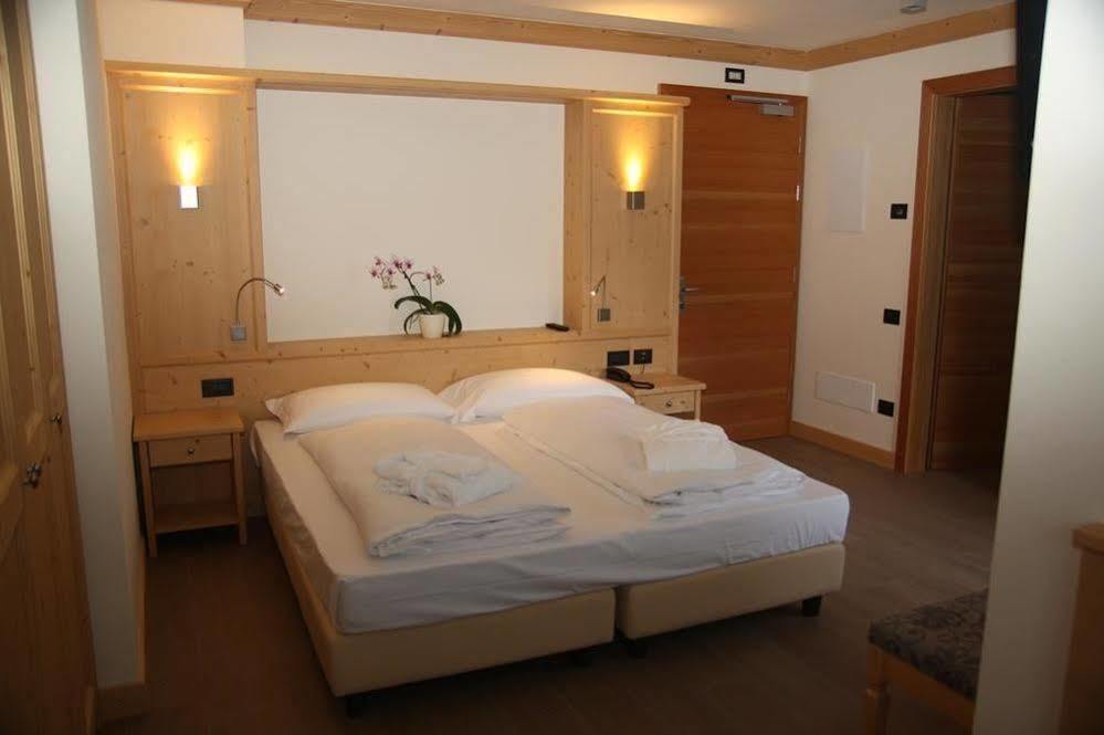 Hotel Garni Paradisi - Wellness & Spa Mezzano Eksteriør bilde